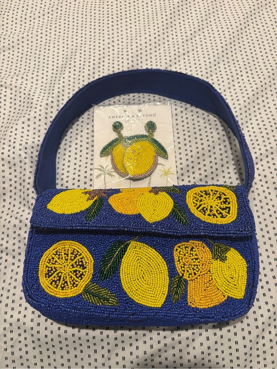 America & Beyond Handbags - AmeriTex & Beyond Blue Beaded Lemon Shoulder Bag
